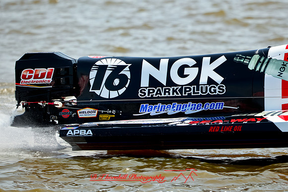 river-roar-2013-sunday-random-027