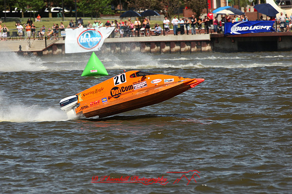 river-roar-2014-005