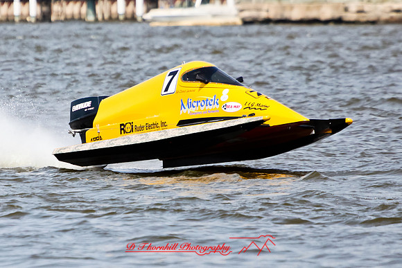 river-roar-friday-2010_42