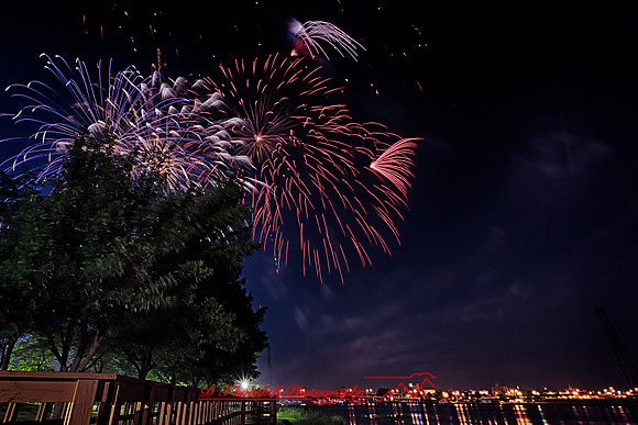bay-city-fireworks-2012_4-02_HDR