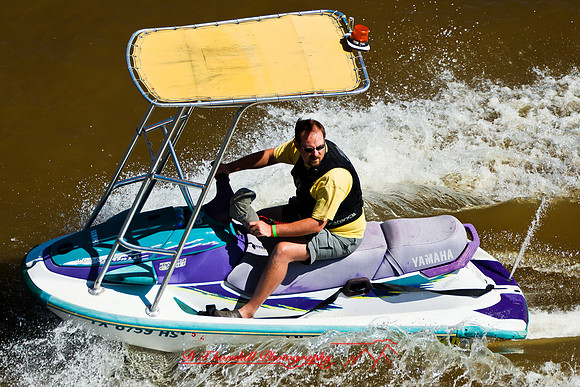 river-roar-2011-firday-random-62