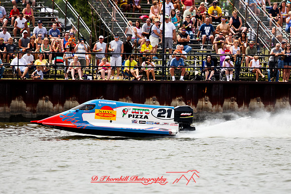 river-roar-2012-saturday-boats-025