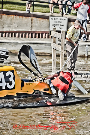 river-roar-2011-saturday-random-002