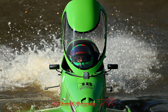river-roar-2011-saturday-random-005