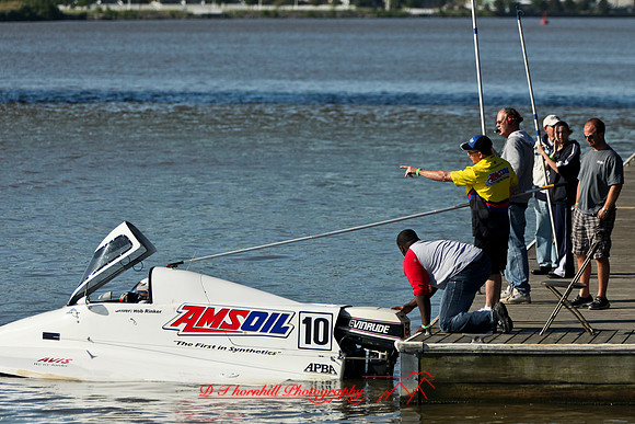river-roar-2011-saturday-random-003
