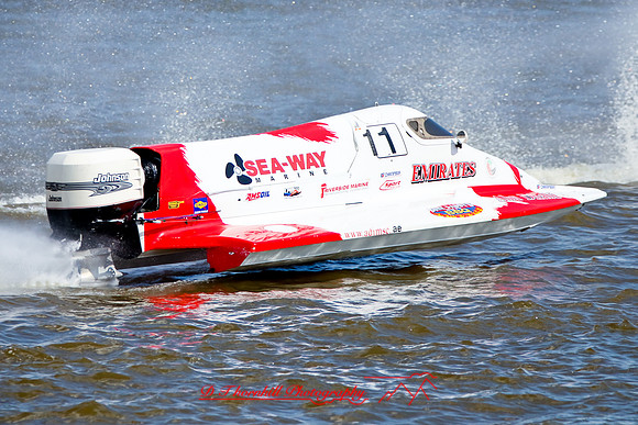 river-roar-sunday-2009_095.jpg
