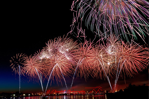 bay-city-fireworks-2010-hdr_11-nik