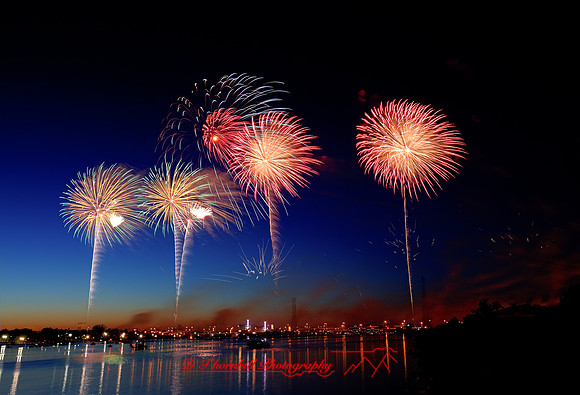 bay-city-fireworks-2010-hdr_06