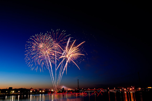 bay-city-fireworks-2010-hdr_03