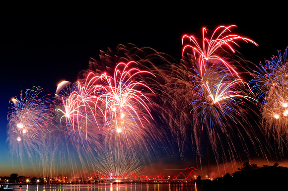 bay-city-fireworks-2010-hdr_09-nik