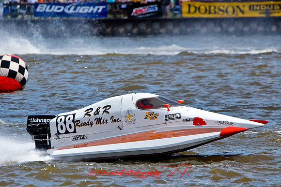 river-roar-sunday-2009_043.jpg