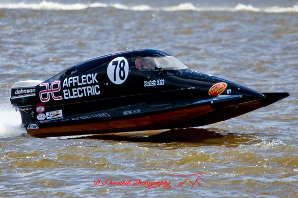 river-roar-sunday-2009_037.jpg