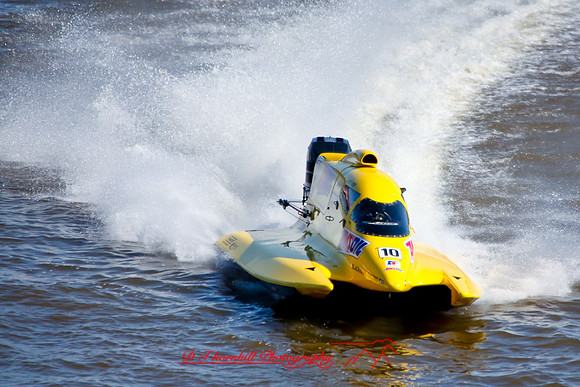 river-roar-sunday-2009_001.jpg