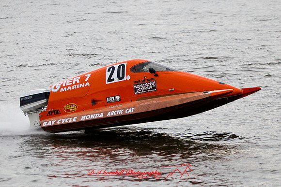 river-roar-saturday-2010_01