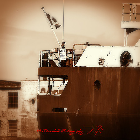 bay_city_struck-ship-2013-011-nas