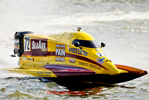river-roar-2012-saturday-boats-105