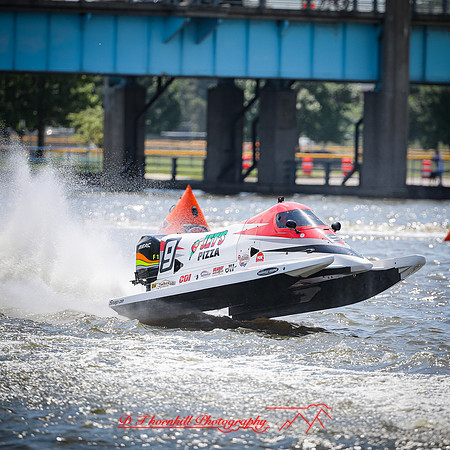 rocking on the river-2019-043