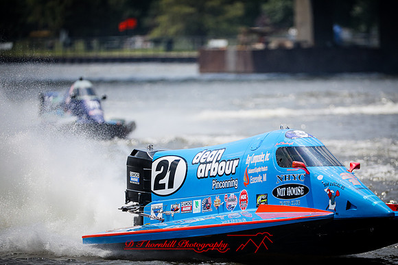 rocking on the river-2019-026
