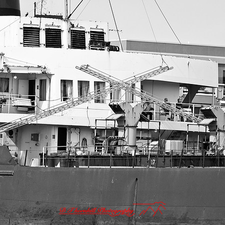 bay_city_struck-ship-2013-003