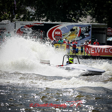 rocking on the river-2019-169