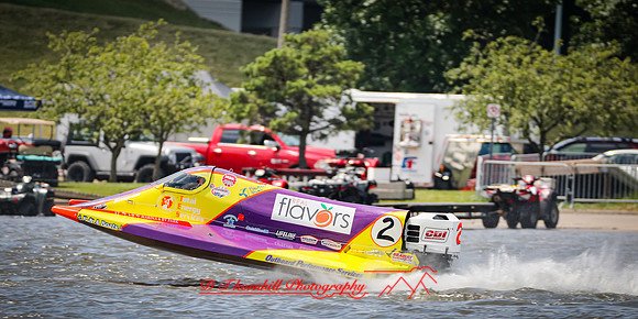 rocking on the river-2019-032