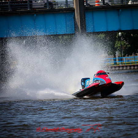 rocking on the river-2019-016