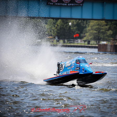 rocking on the river-2019-039