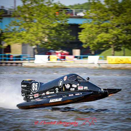 rocking on the river-2019-002