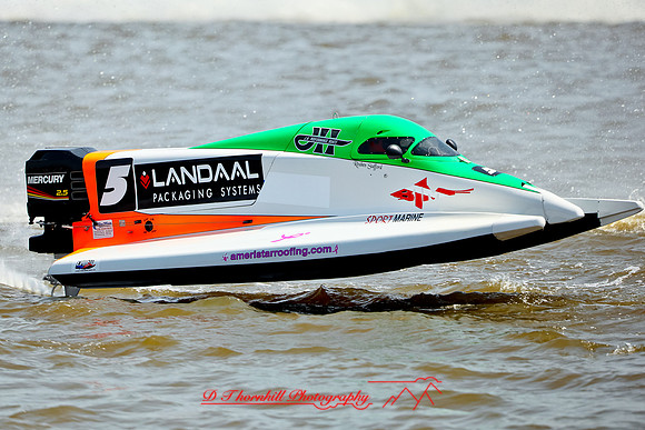 river-roar-2013-sunday-boats-014