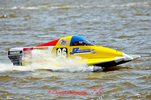 river-roar-2013-sunday-boats-028