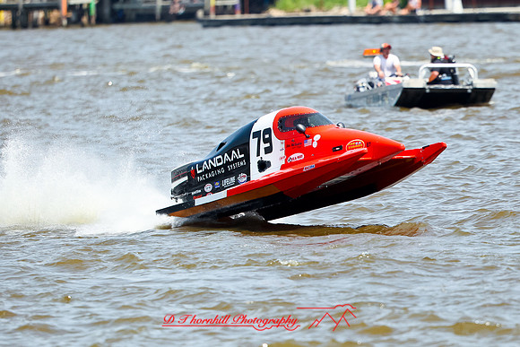 river-roar-2013-sunday-boats-059