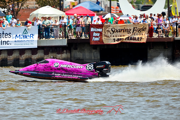 river-roar-2013-sunday-random-077