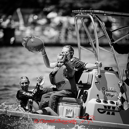rocking on the river-2019-248-n-l-as
