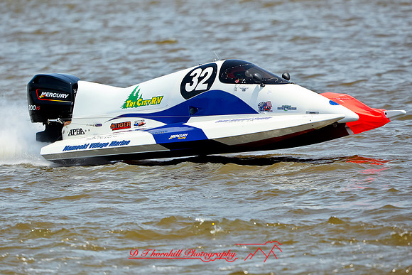river-roar-2013-sunday-random-072