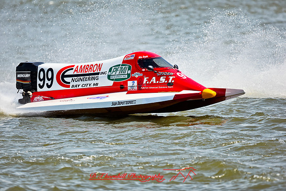 river-roar-2012-sunday-mid-032