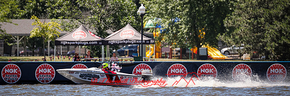 rocking on the river-2019-354