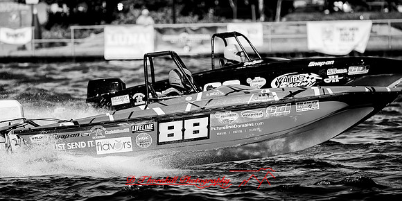 rocking on the river-2019-305-n-l-as