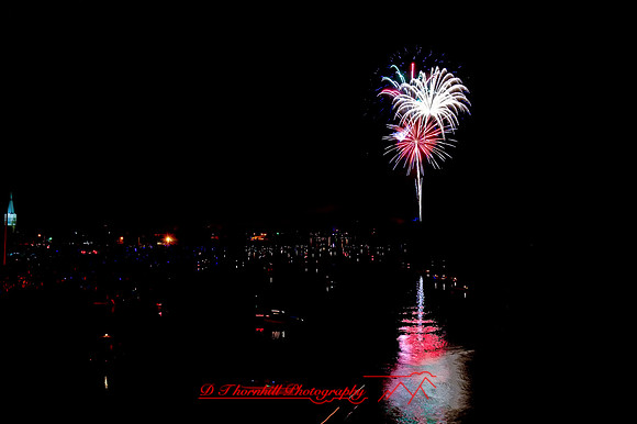 saginaw-fireworks-2010-hdr_07-nik