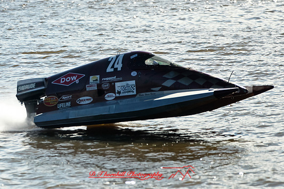 river-roar-2011-saturday-boats-053