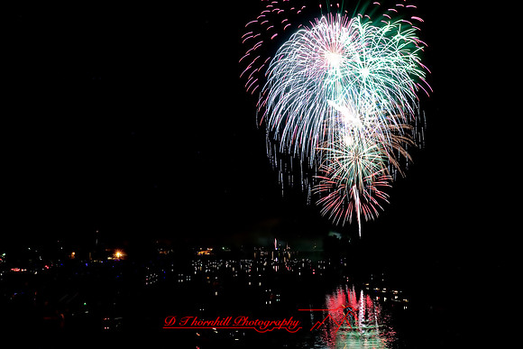 saginaw-fireworks-2010-hdr_06-nik