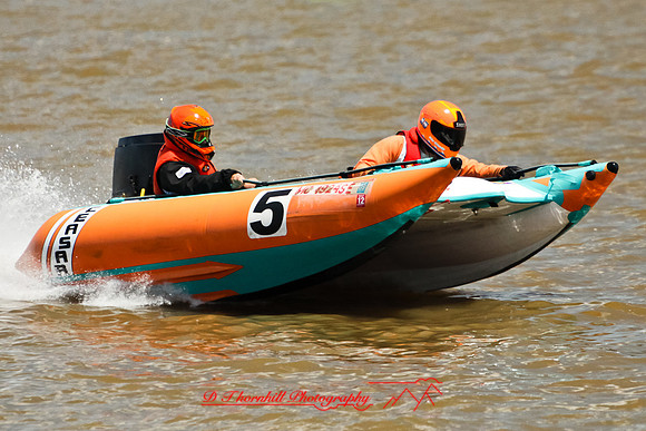 river-roar-2011-saturday-lights-13