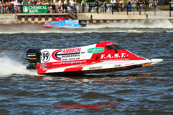 river-roar-2014-380