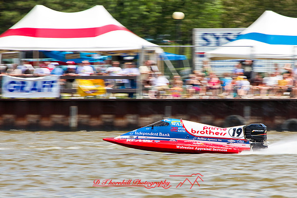 river-roar-fox-racing-2009_40.jpg