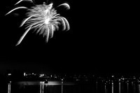 bay-city-fireworks-infrared-2011-04-nik