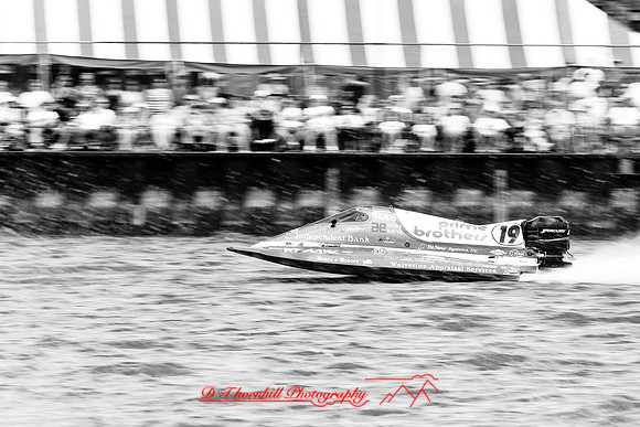 river_roar-fox_racing-2008_28.jpg