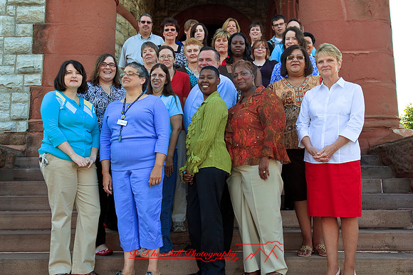 hoyt-workers-group-shot-2009_29.jpg
