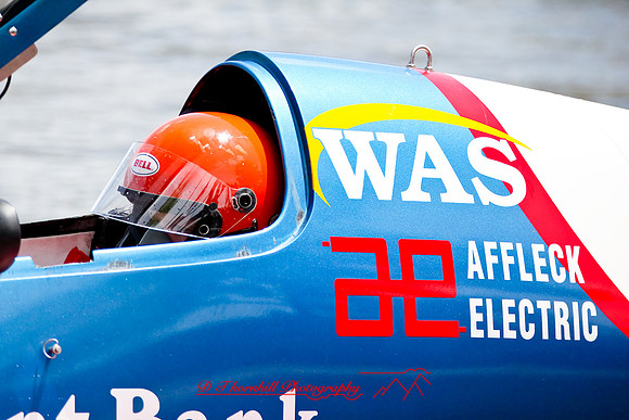 river-roar-fox-racing-2009_18.jpg