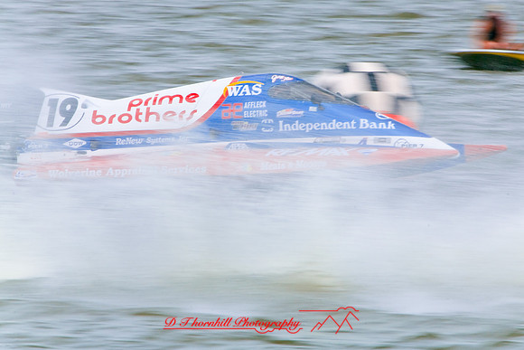 river_roar-fox_racing-2008_30.jpg