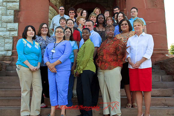 hoyt-workers-group-shot-2009_31.jpg