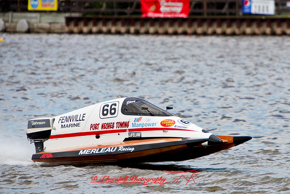 river-roar-friday-2009_007.jpg
